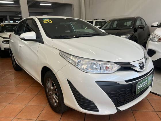 TOYOTA YARIS 1.5 16V FLEX SEDAN XL PLUS CONNECT MULTIDRIVE TOYOTA YARIS 1.5 16V FLEX SEDAN XL PLUS CONNECT MULTIDRIVE